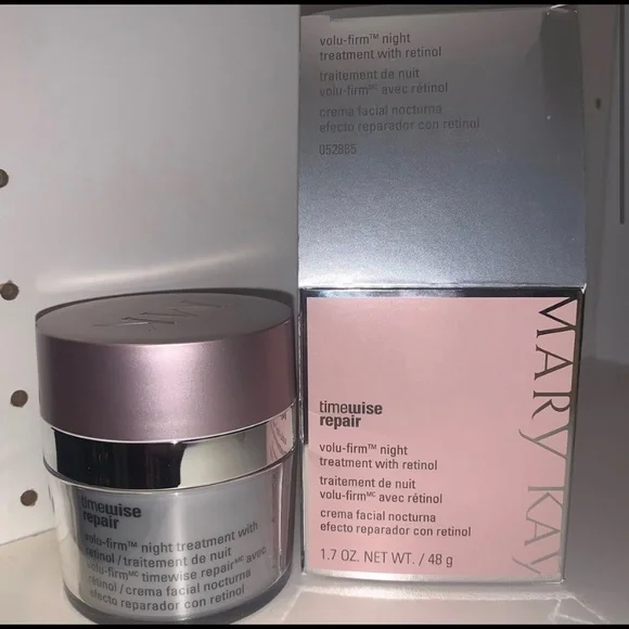 Mary Kay TimeWise gift set - Picture 4 of 6